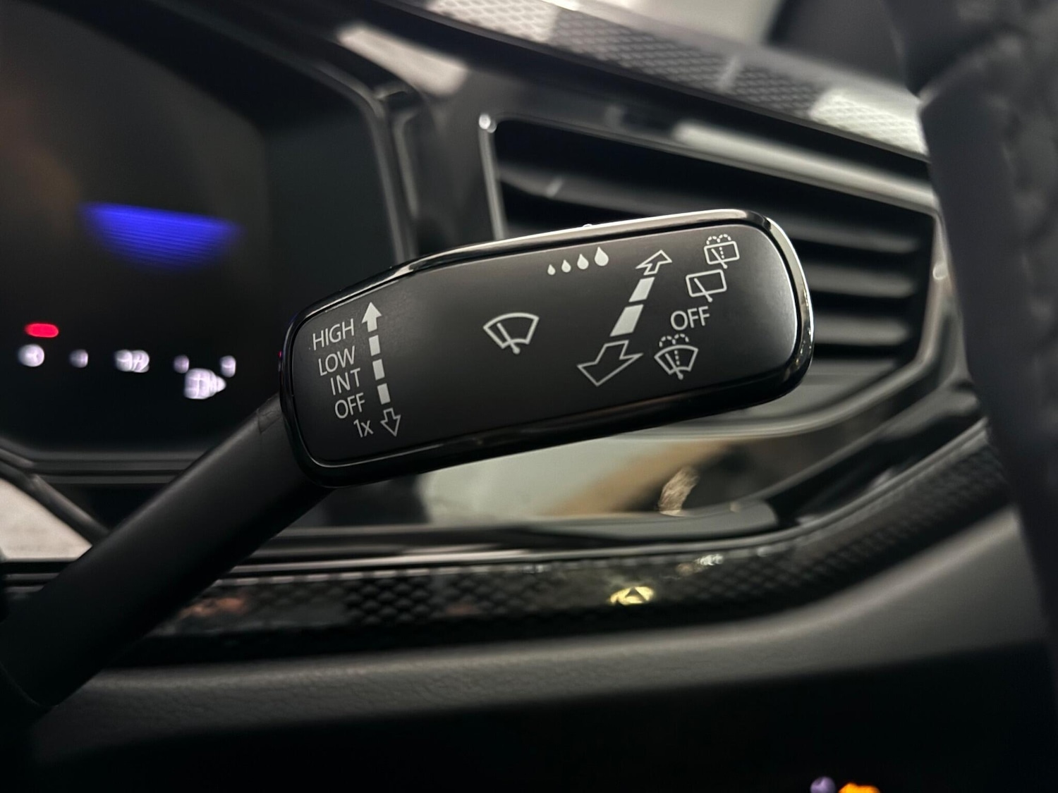 Used Volkswagen Polo 2024 for sale - 76752546: Photo 27