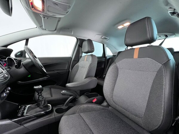 Used Vauxhall Crossland 2021 for sale - 76080272: Photo 17
