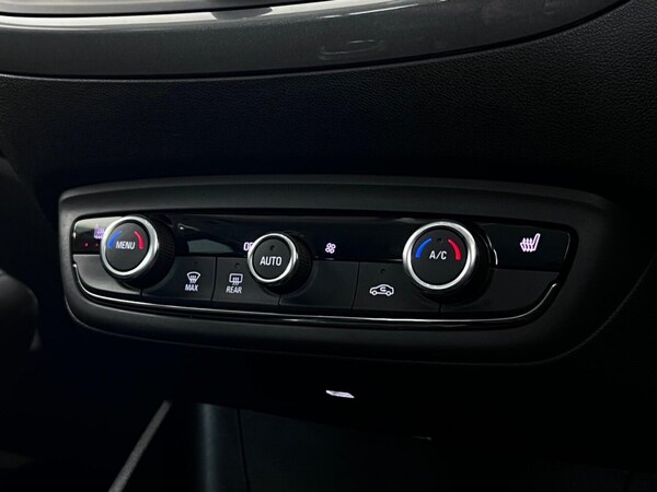 Used Vauxhall Crossland 2021 for sale - 76080272: Photo 38