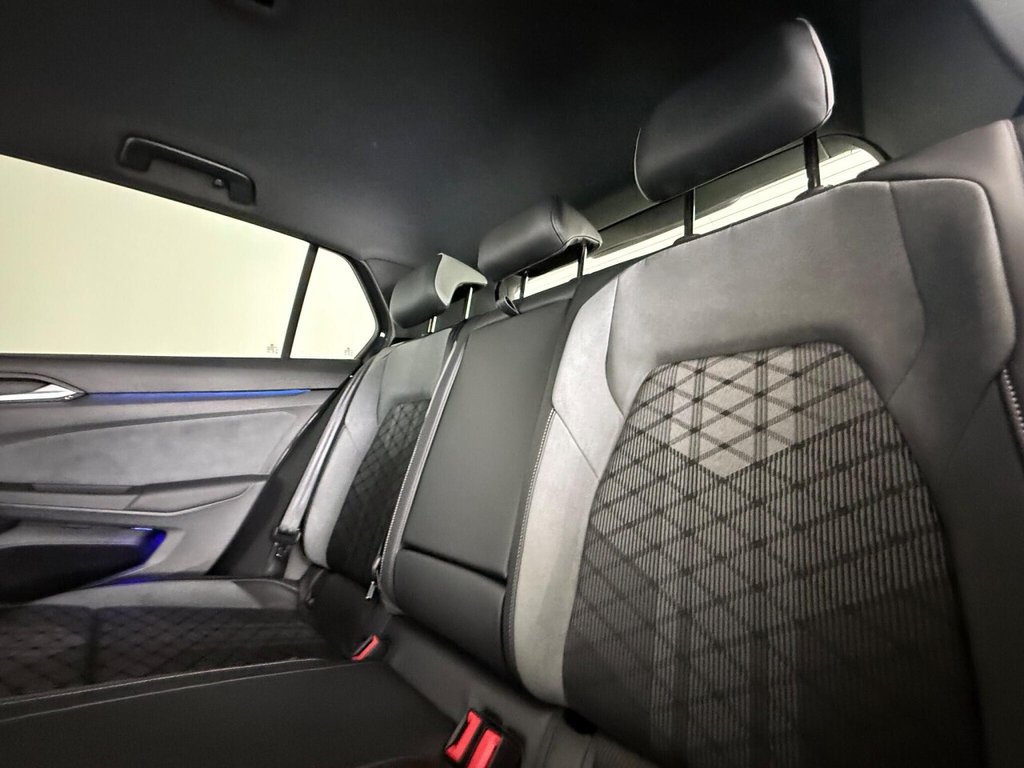 Used Volkswagen Golf 2024 for sale - 76086421: Photo 18