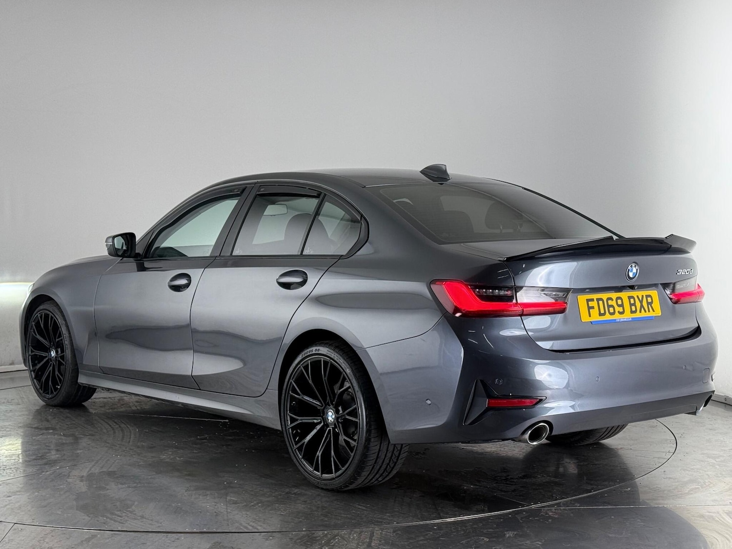 Used BMW 3 Series 2019 for sale - 77243487: Photo 3