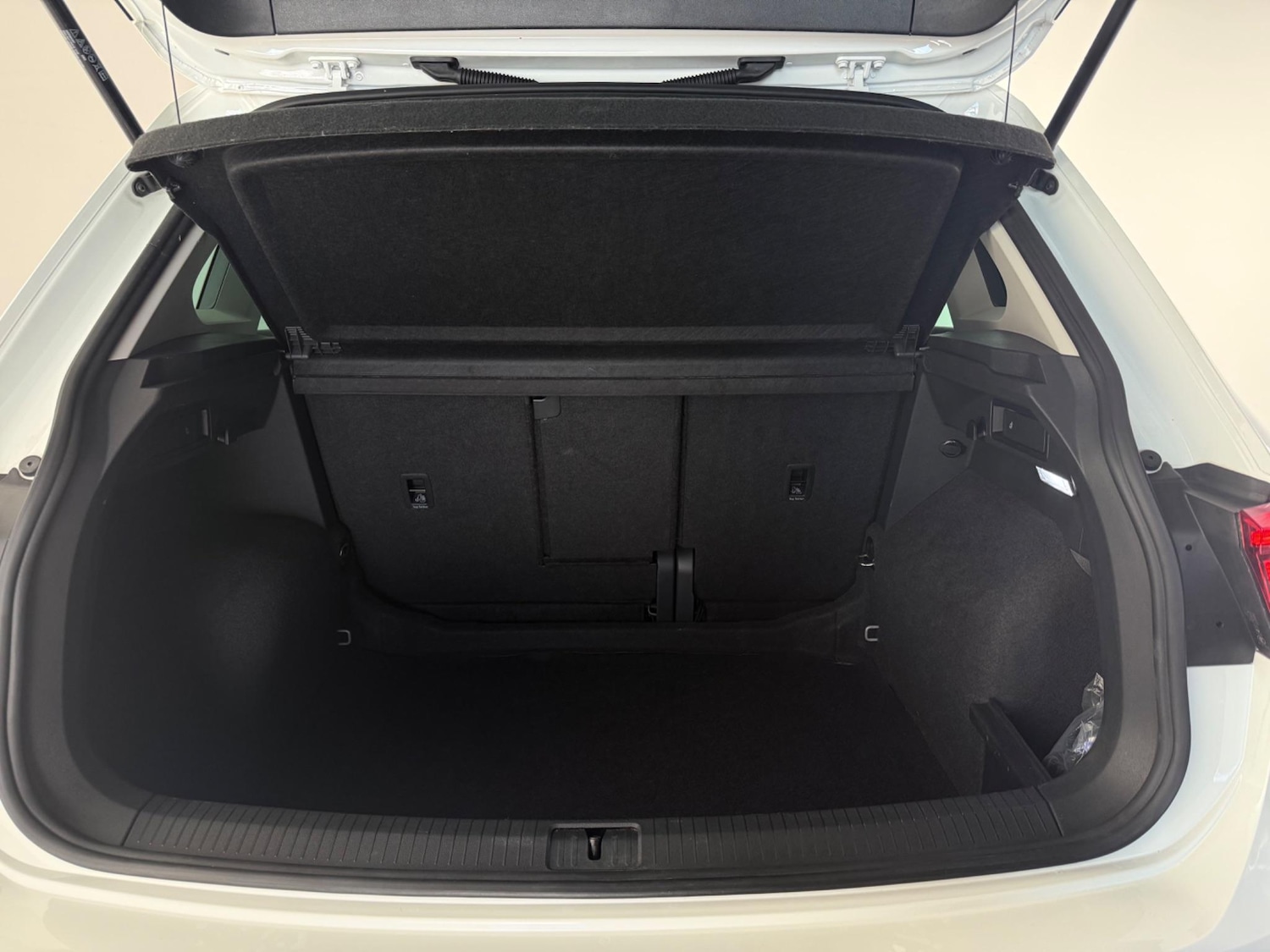 Used Volkswagen Tiguan 2022 for sale - 76468271: Photo 12