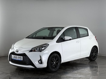 Used Toyota Yaris 2018 for sale - 75460373: Photo