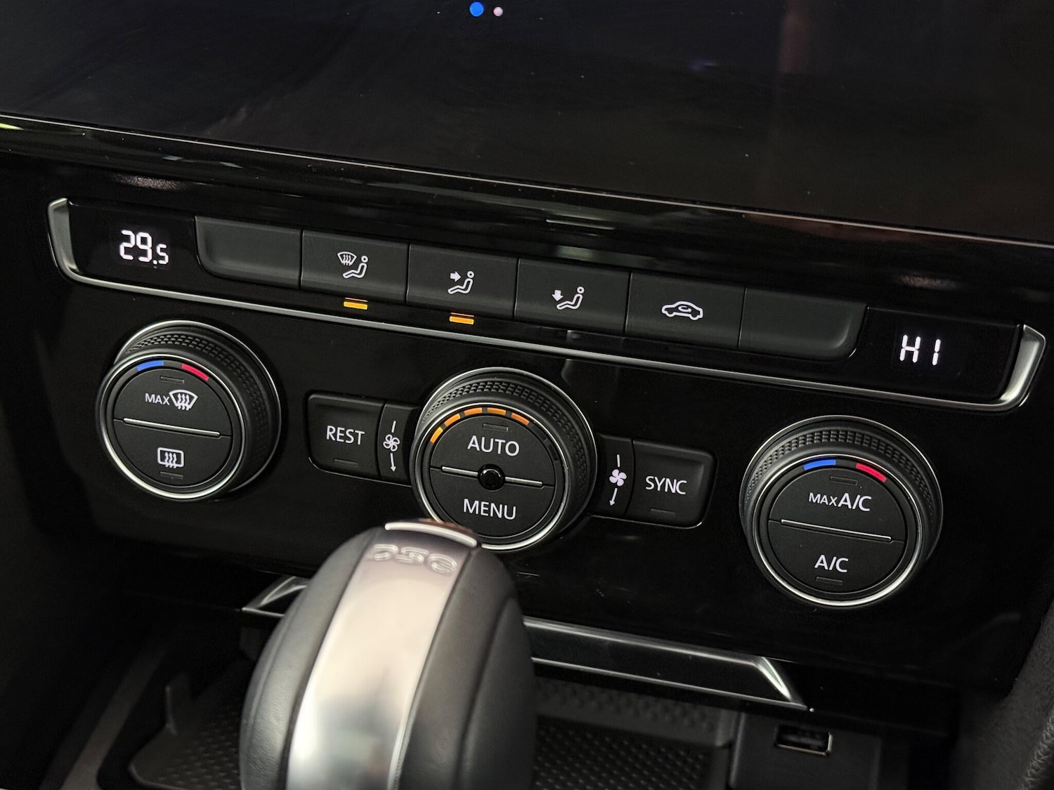 Used Volkswagen Passat 2018 for sale - 76468147: Photo 43