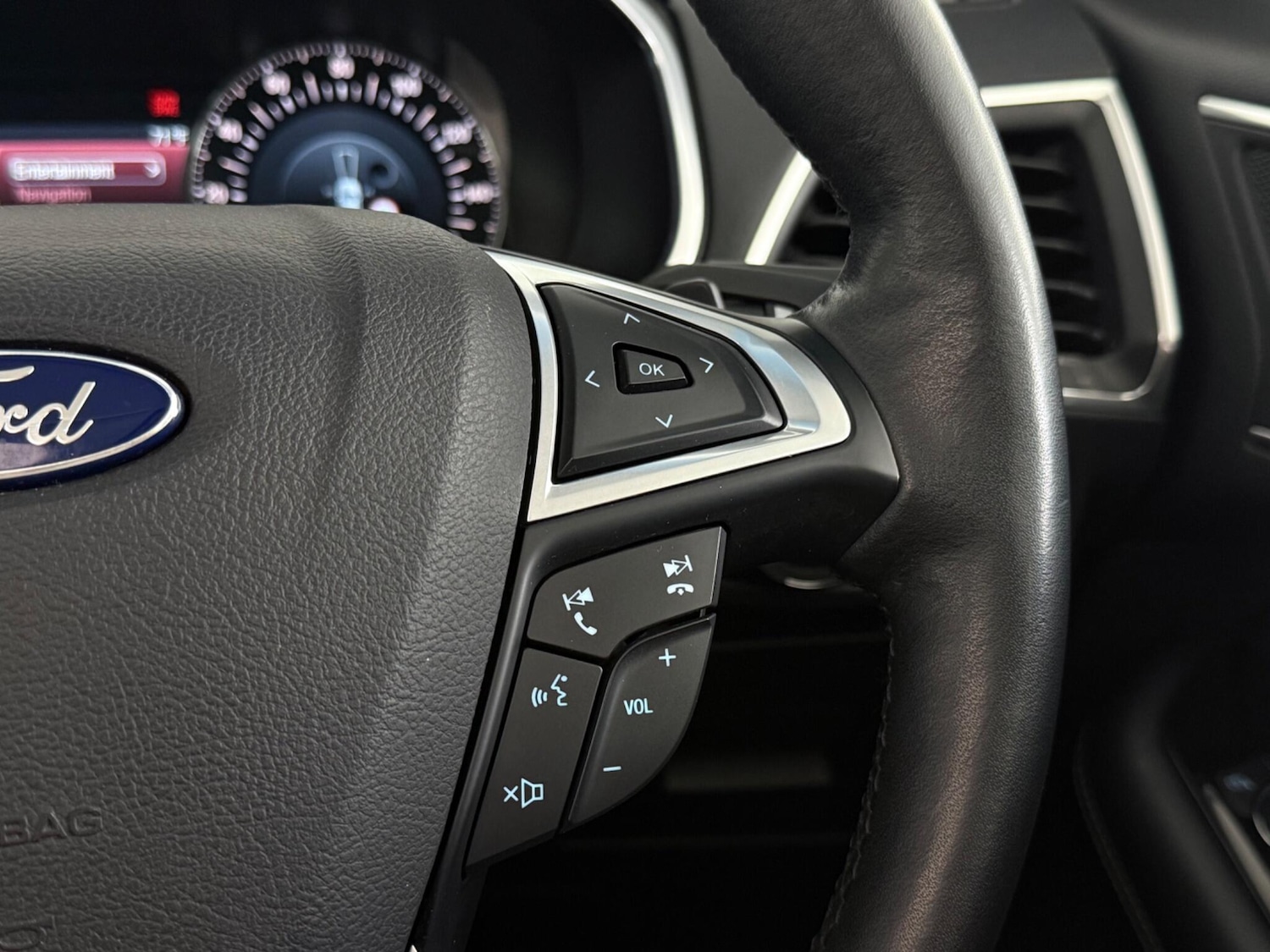 Used Ford Edge 2016 for sale - 76468215: Photo 28