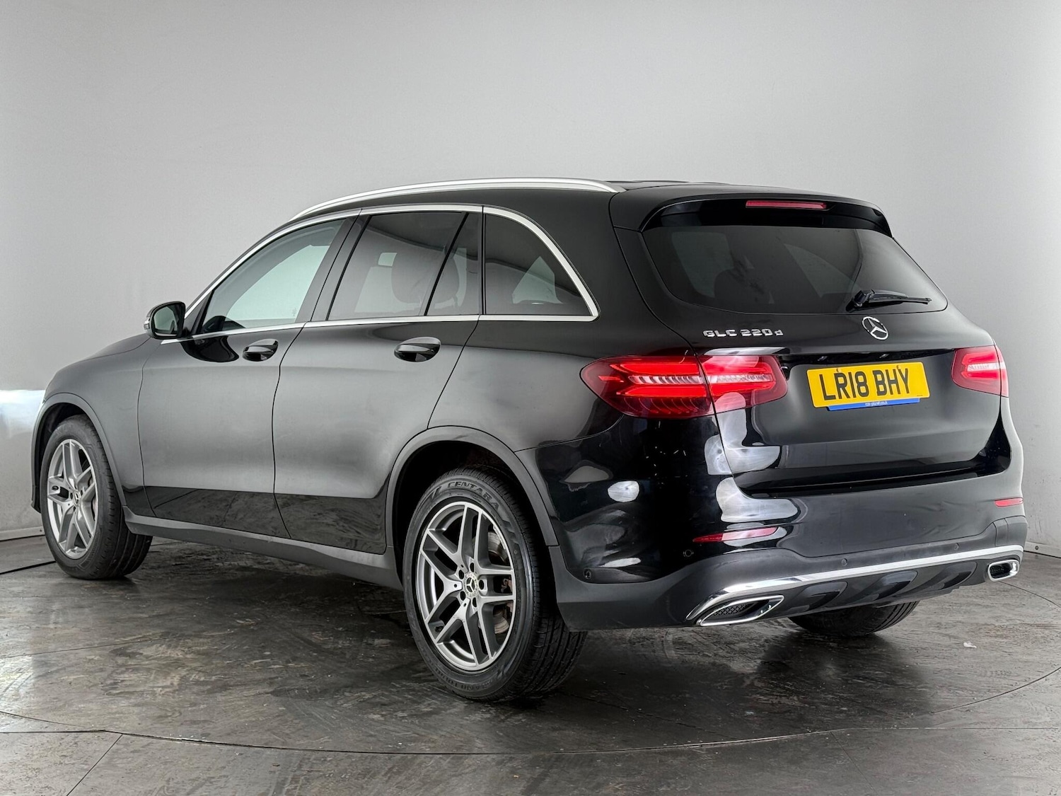 Used Mercedes-Benz GLC 2018 for sale - 77260410: Photo 4