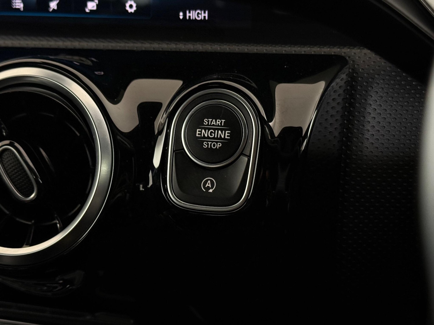 Used Mercedes-Benz A-Class 2022 for sale - 77260378: Photo 25