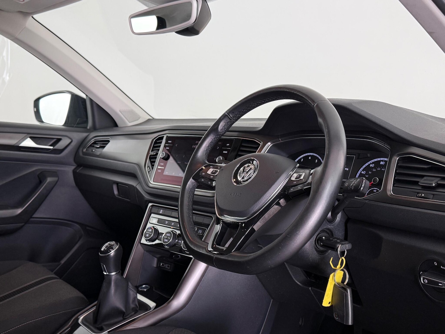 Used Volkswagen T-Roc 2019 for sale - 76620070: Photo 21