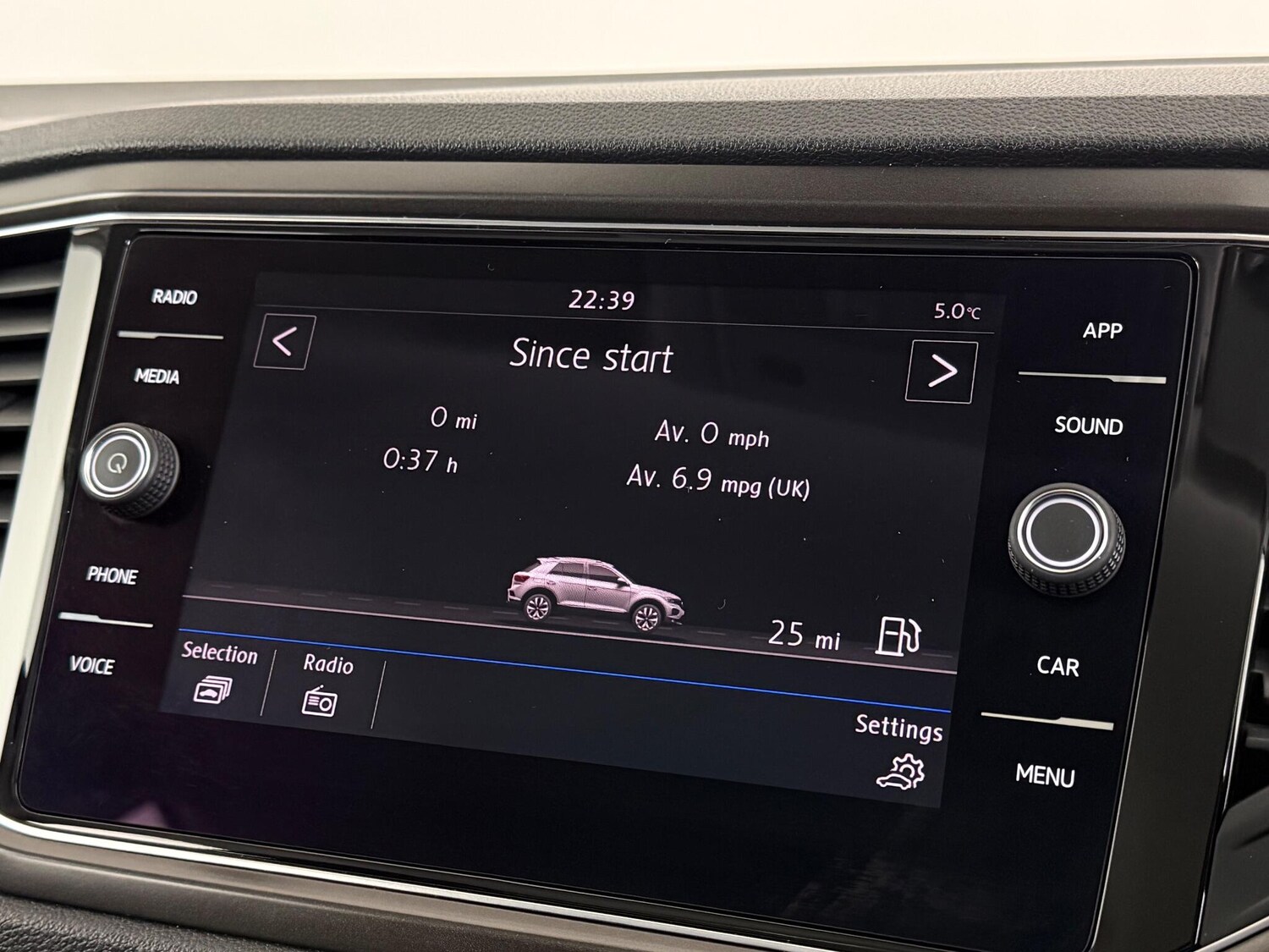 Used Volkswagen T-Roc 2019 for sale - 76620070: Photo 30