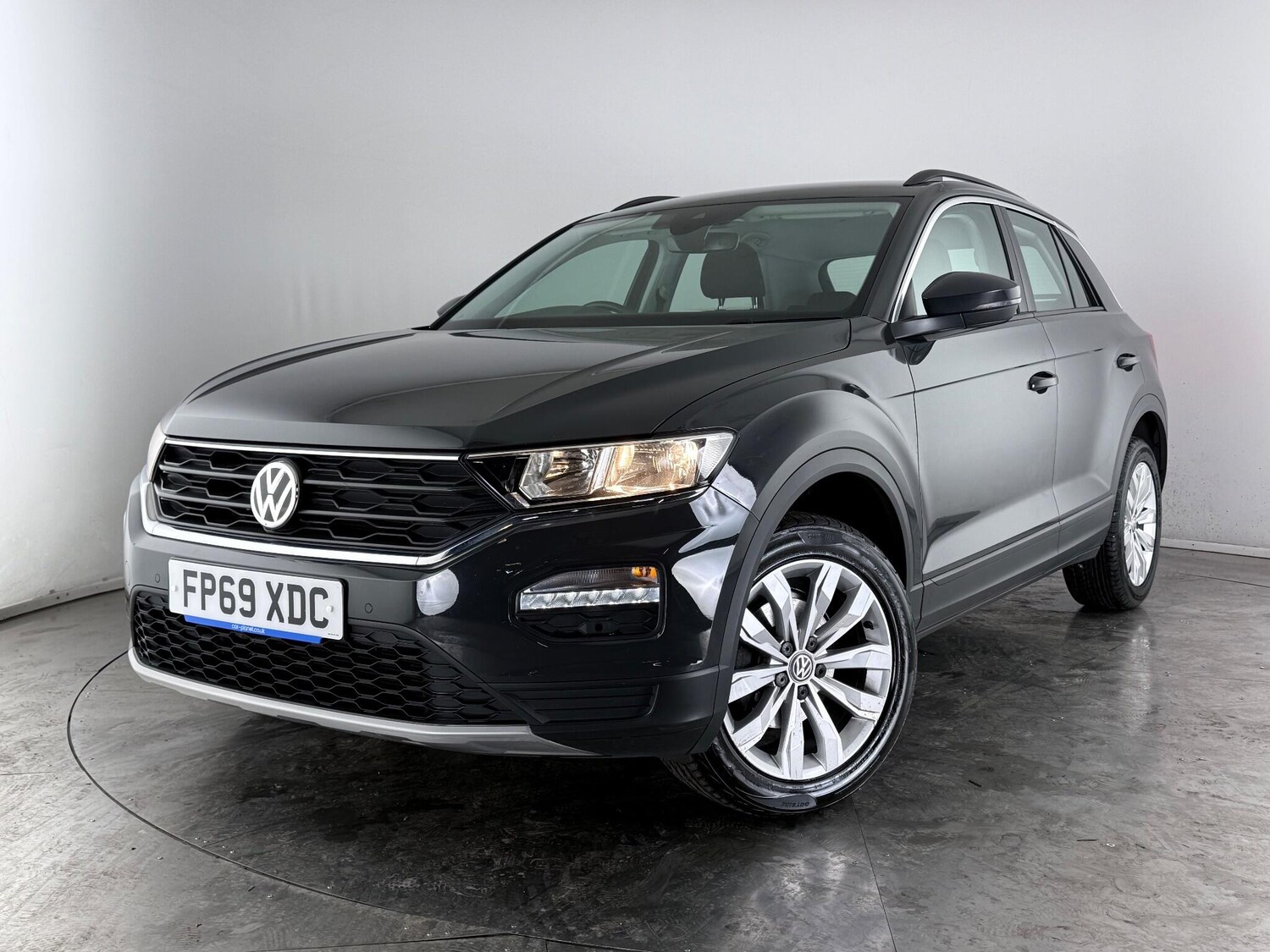 Used Volkswagen T-Roc 2019 for sale - 76620070: Photo 43
