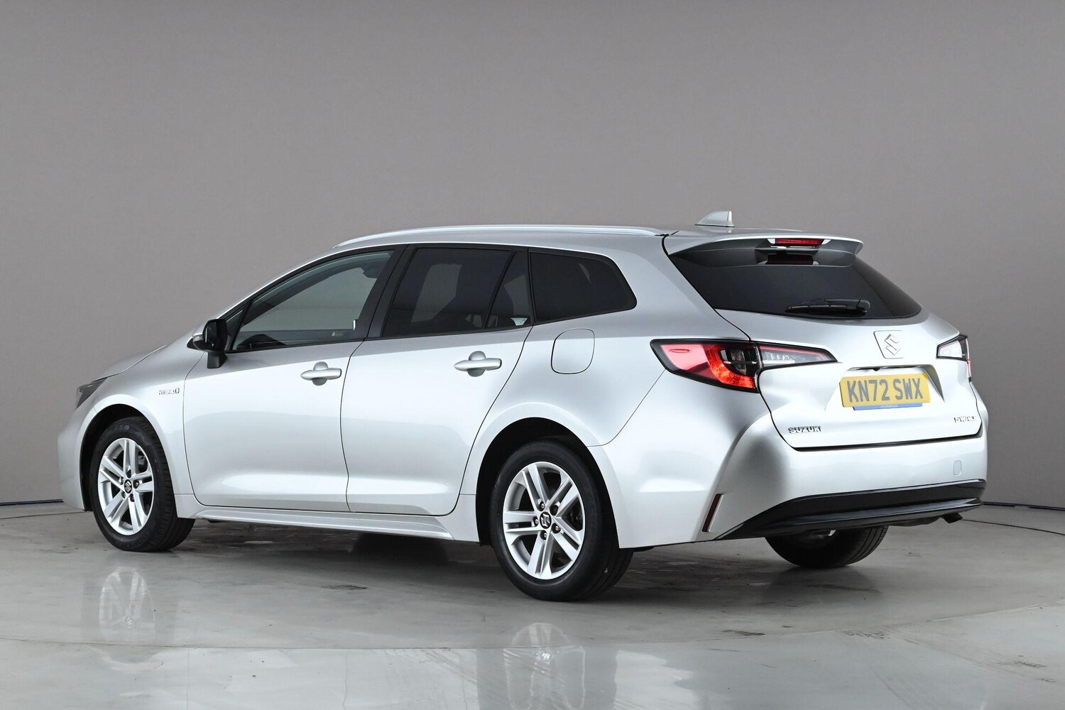 Used Suzuki Swace 2022 for sale - 78063143: Photo 4