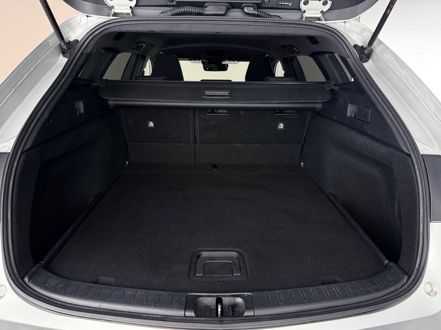 Used Suzuki Swace 2022 for sale - 78063143: Photo 9