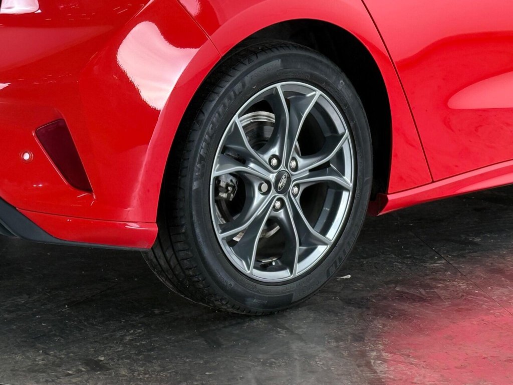 Used Ford Focus 2021 for sale - 76323481: Photo 12