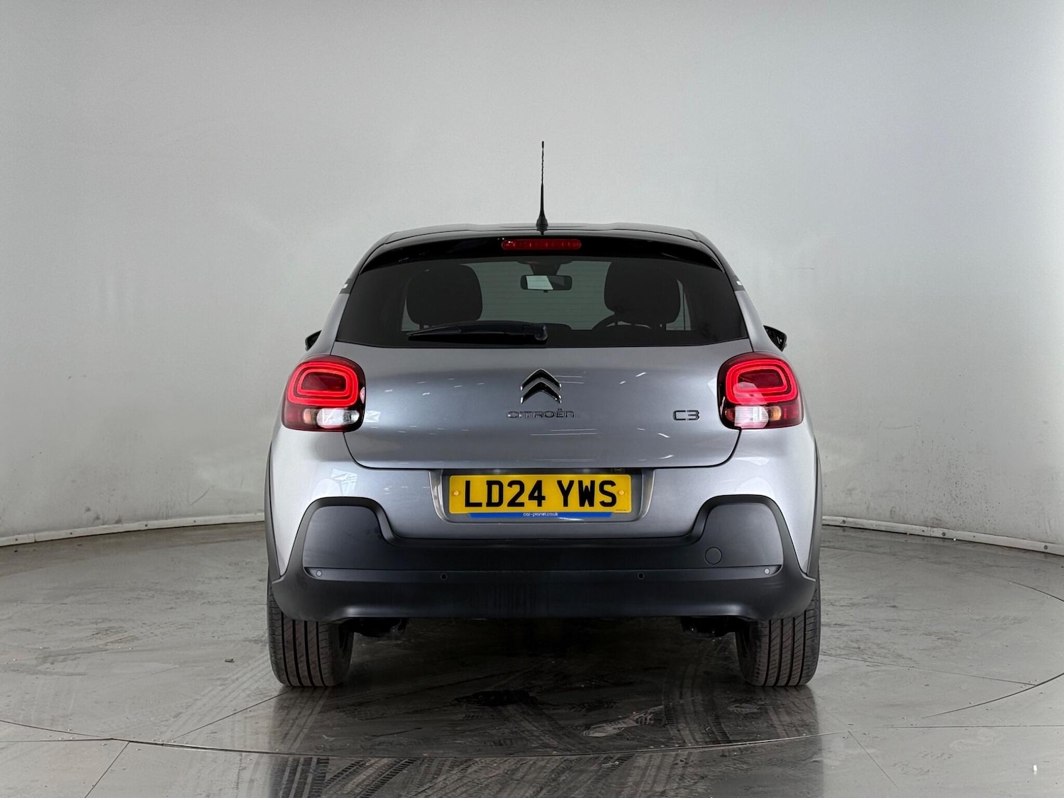 Used Citroen C3 2024 for sale - 76468542: Photo 9