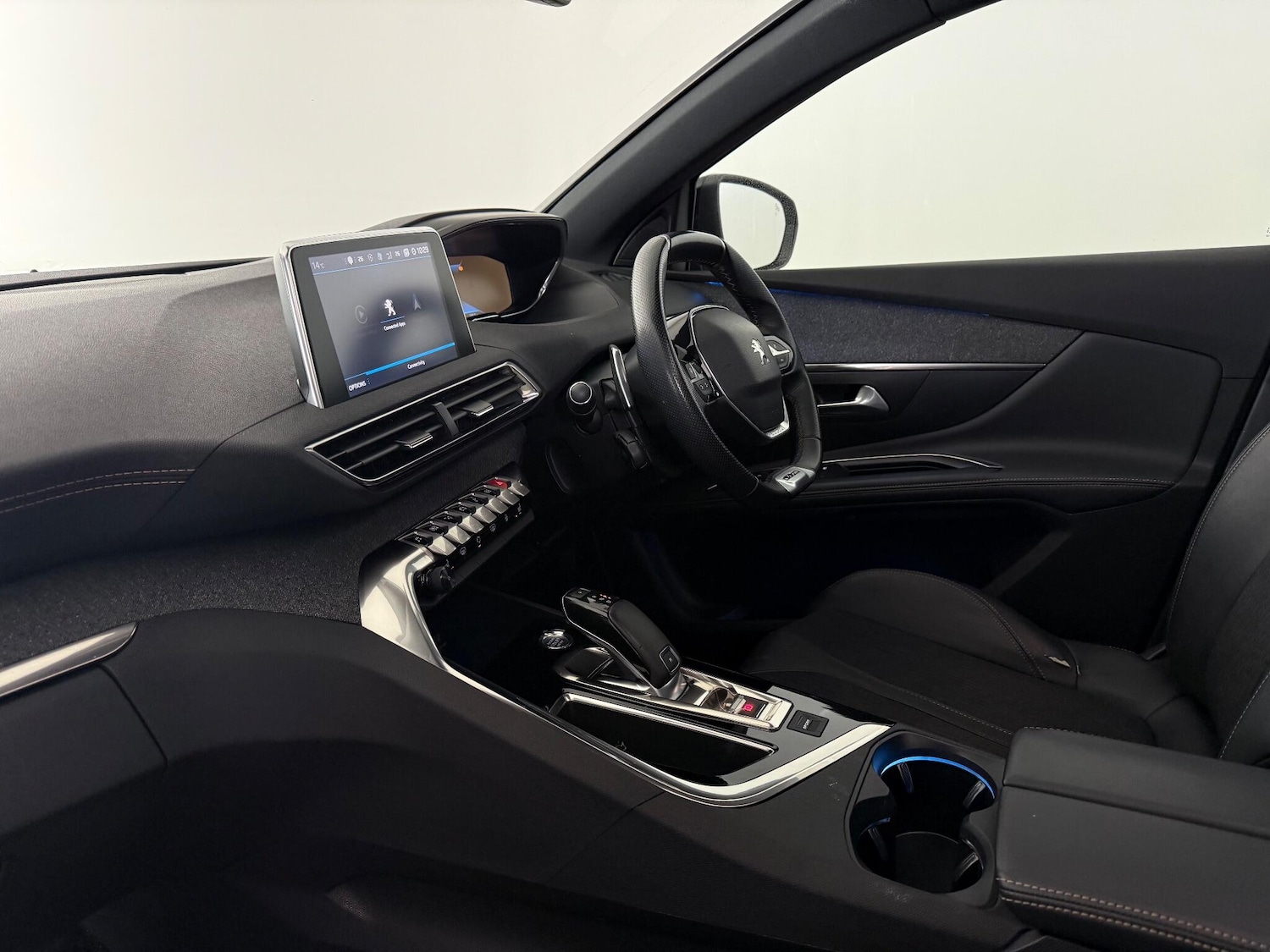 Used Peugeot 5008 2020 for sale - 77243634: Photo 15