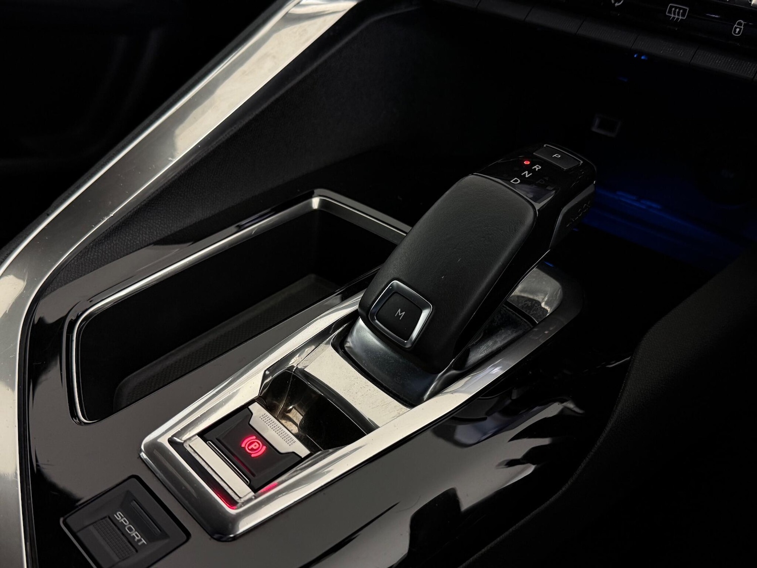 Used Peugeot 3008 2017 for sale - 77243123: Photo 32