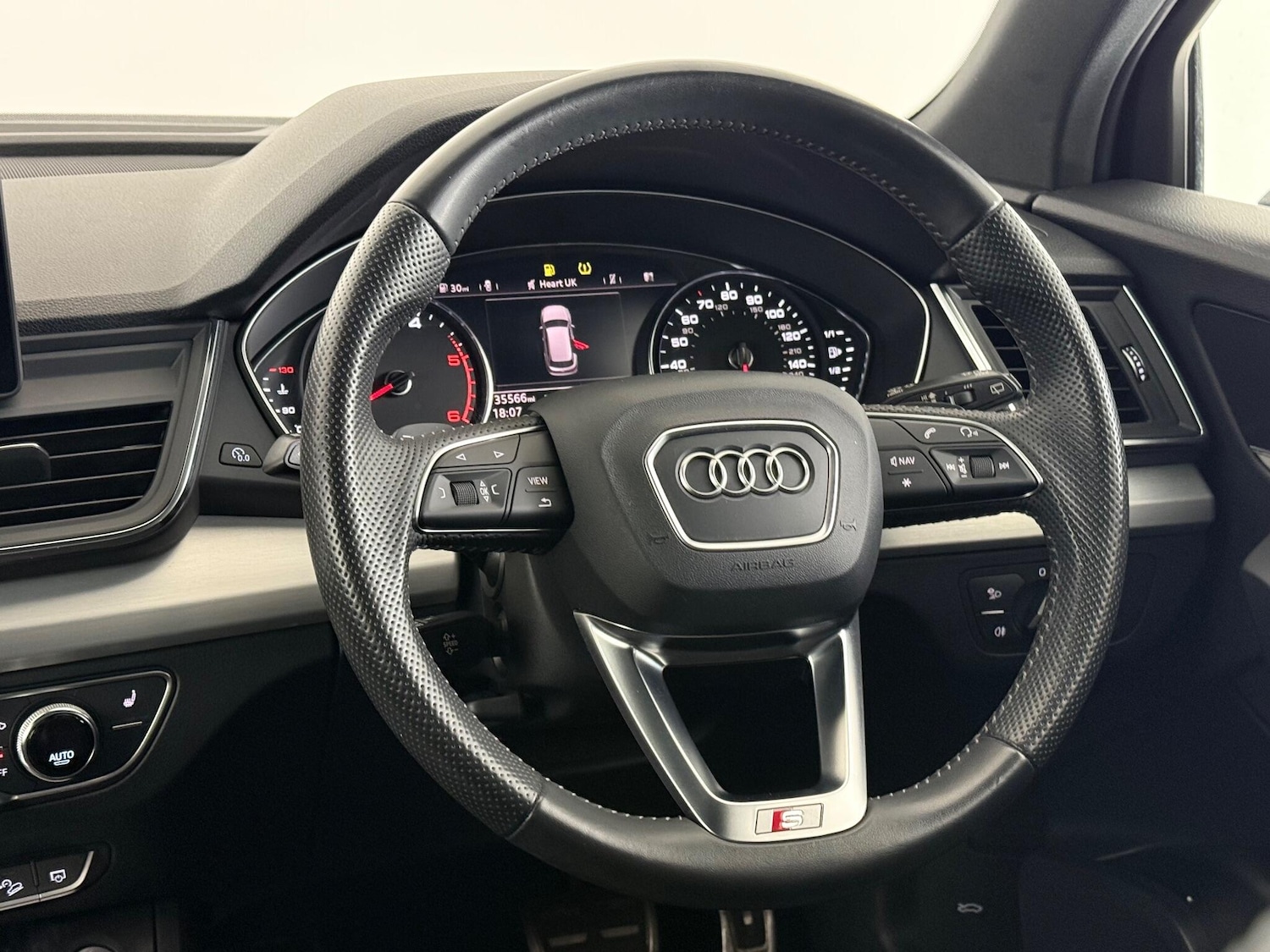 Used Audi Q5 2019 for sale - 77216636: Photo 11