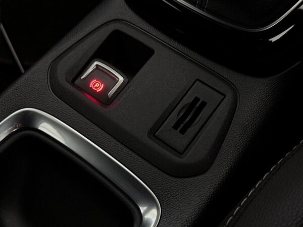 Used Vauxhall Corsa 2023 for sale - 75642657: Photo 44