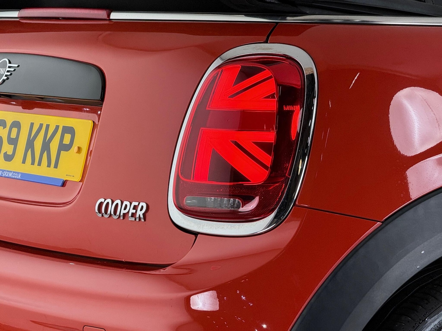 Used MINI Convertible 2019 for sale - 76468109: Photo 10