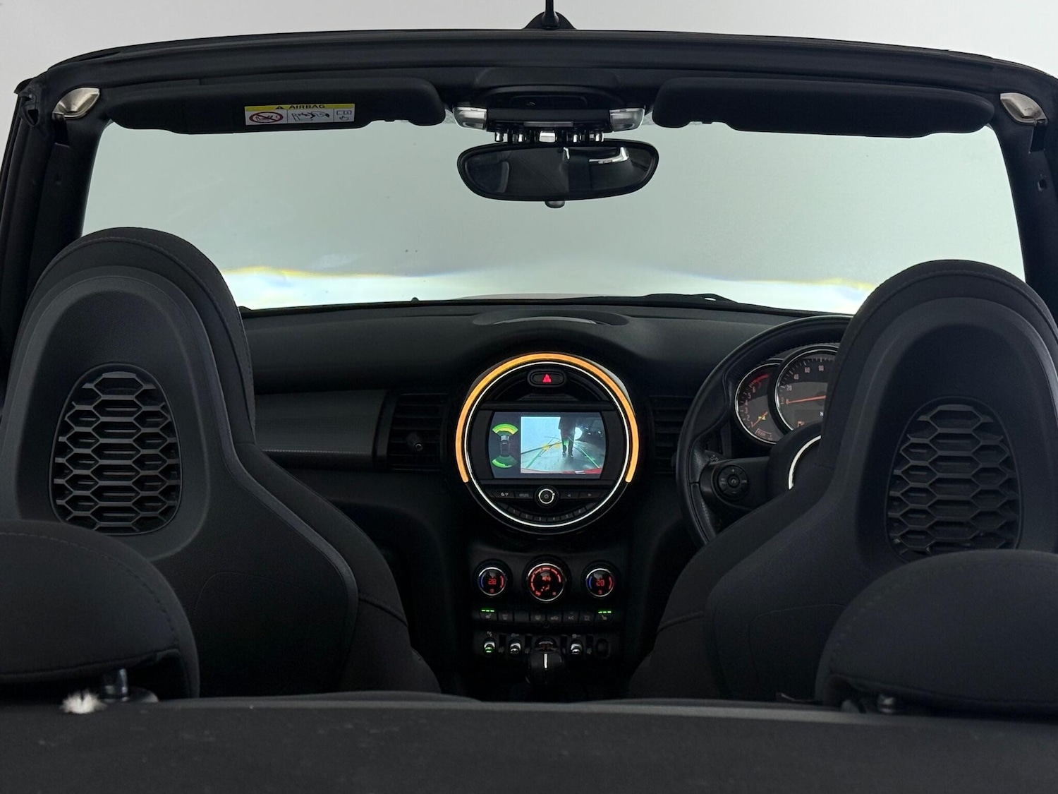 Used MINI Convertible 2019 for sale - 76468109: Photo 20