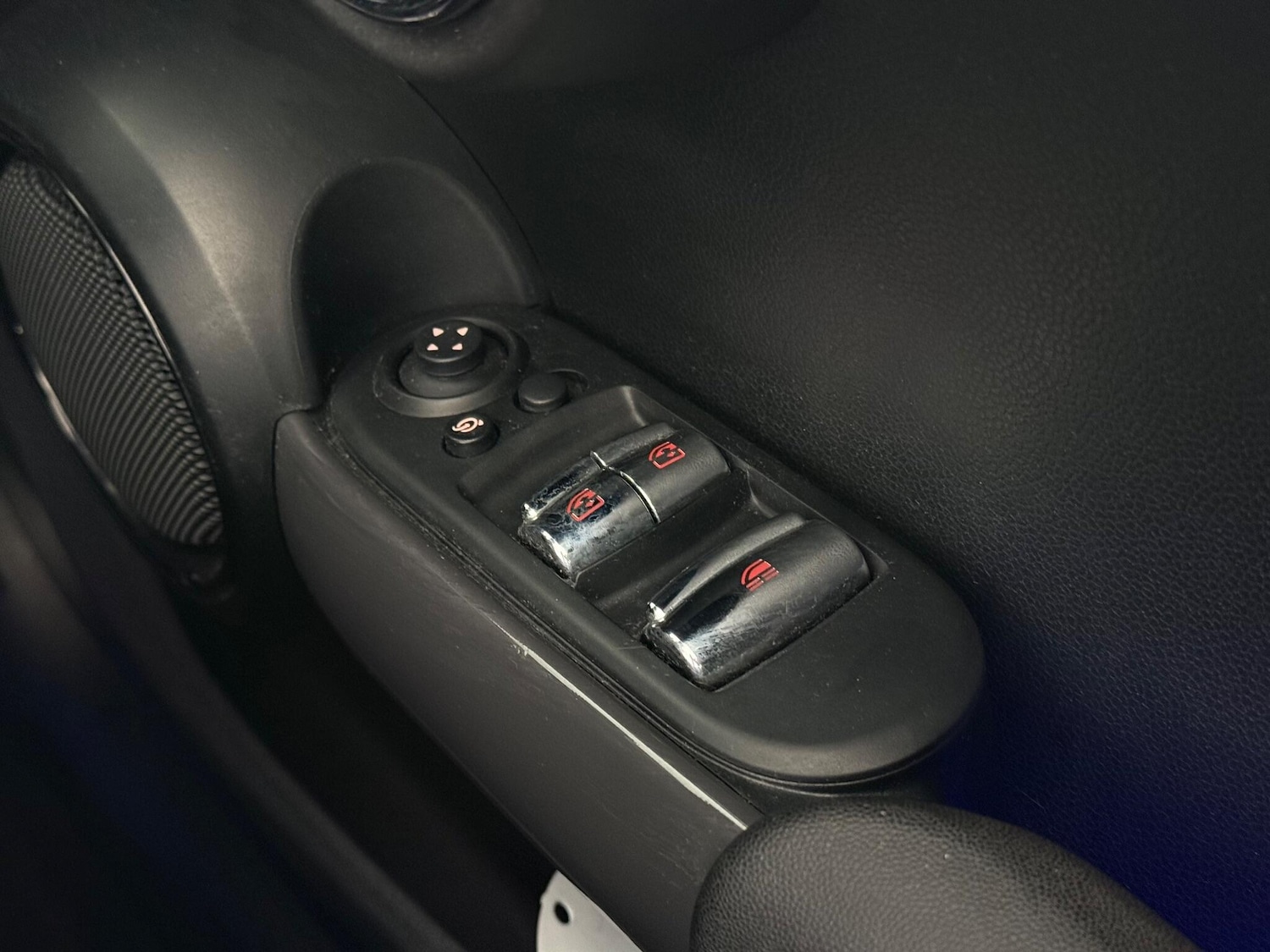 Used MINI Convertible 2019 for sale - 76468109: Photo 27