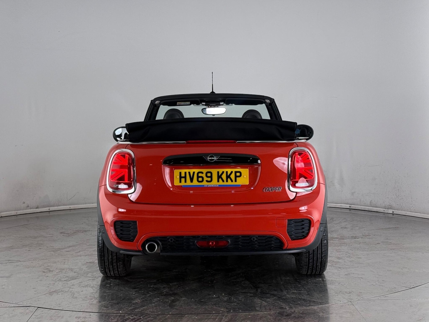 Used MINI Convertible 2019 for sale - 76468109: Photo 9