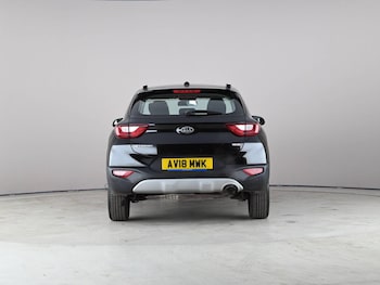 Used Kia Stonic 2018 for sale - 78363082: Photo