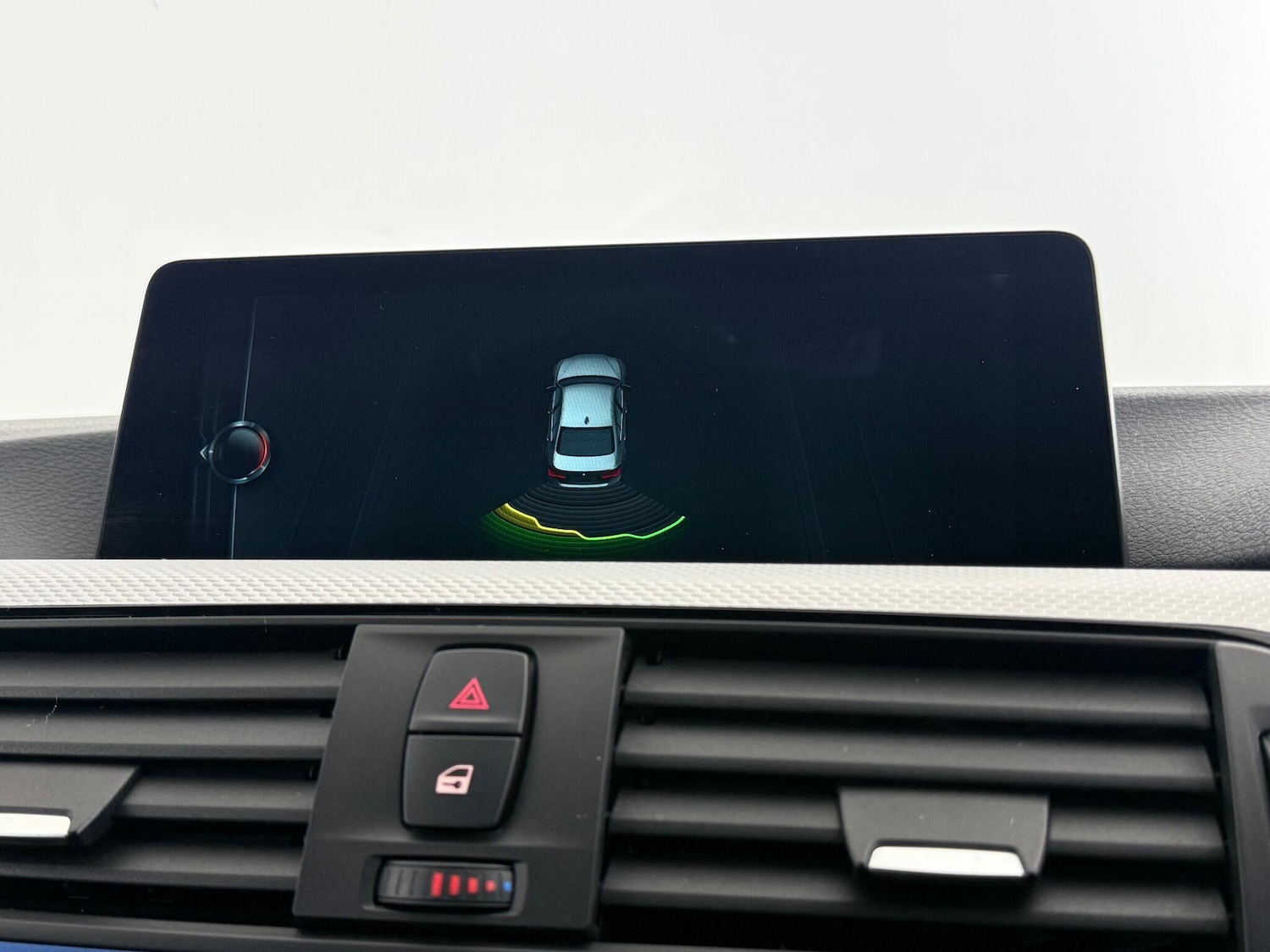 Used BMW 3 Series 2017 for sale - 77271955: Photo 29