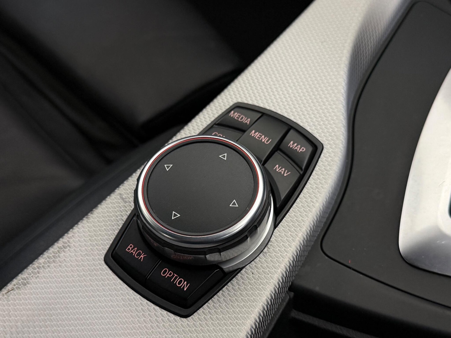 Used BMW 3 Series 2017 for sale - 77271955: Photo 34