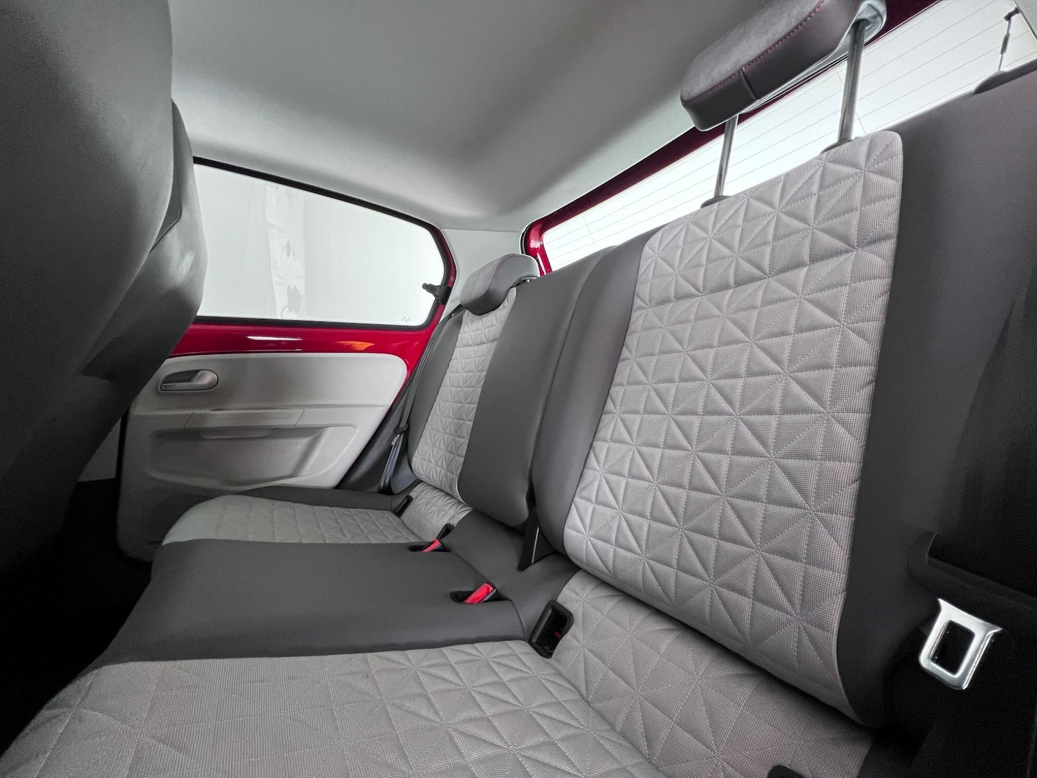 Used Volkswagen up! 2021 for sale - 77244107: Photo 16