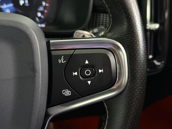 Used Volvo XC40 2020 for sale - 74896141: Photo 28