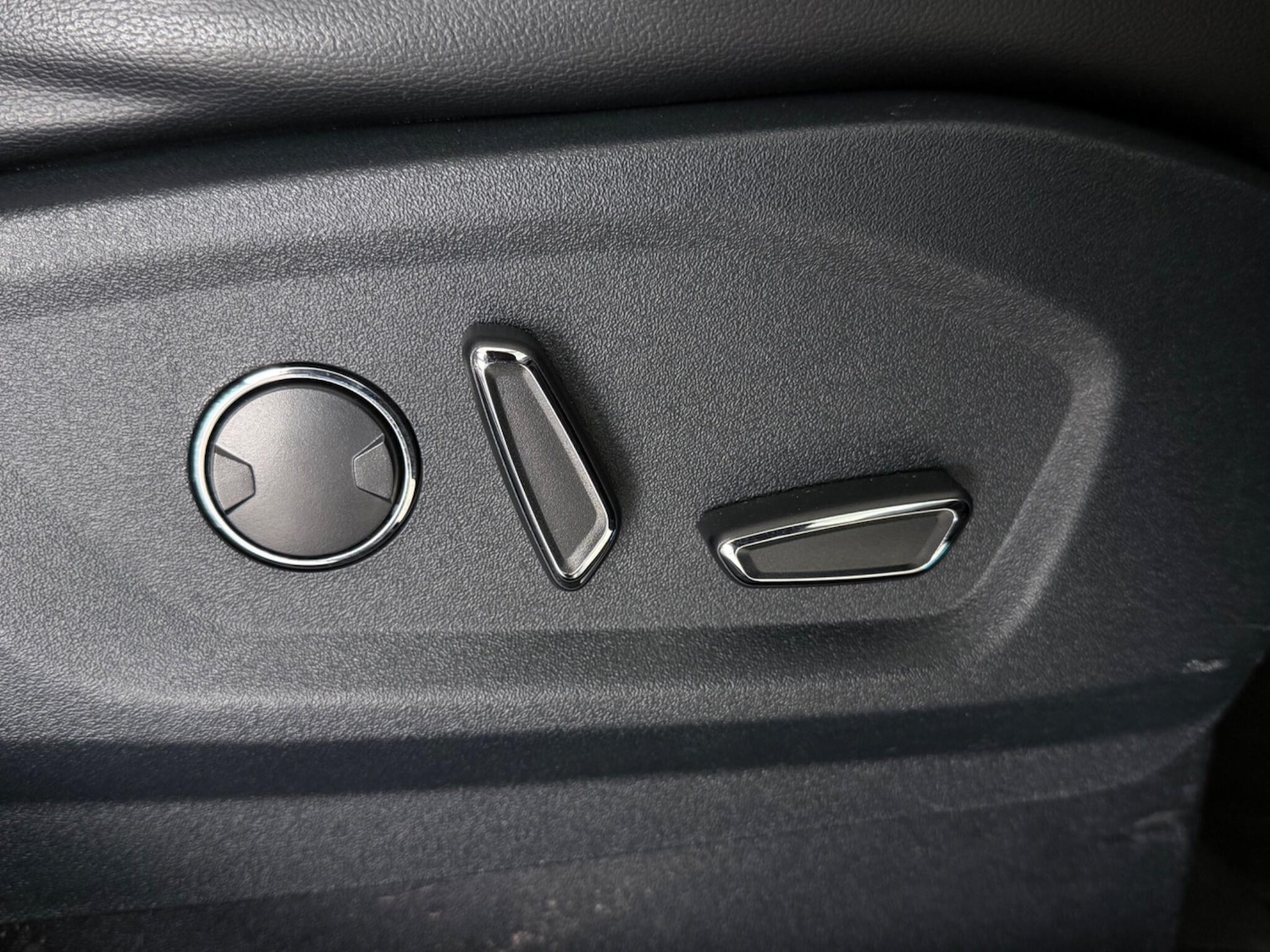 Used Ford Edge 2016 for sale - 77217049: Photo 14