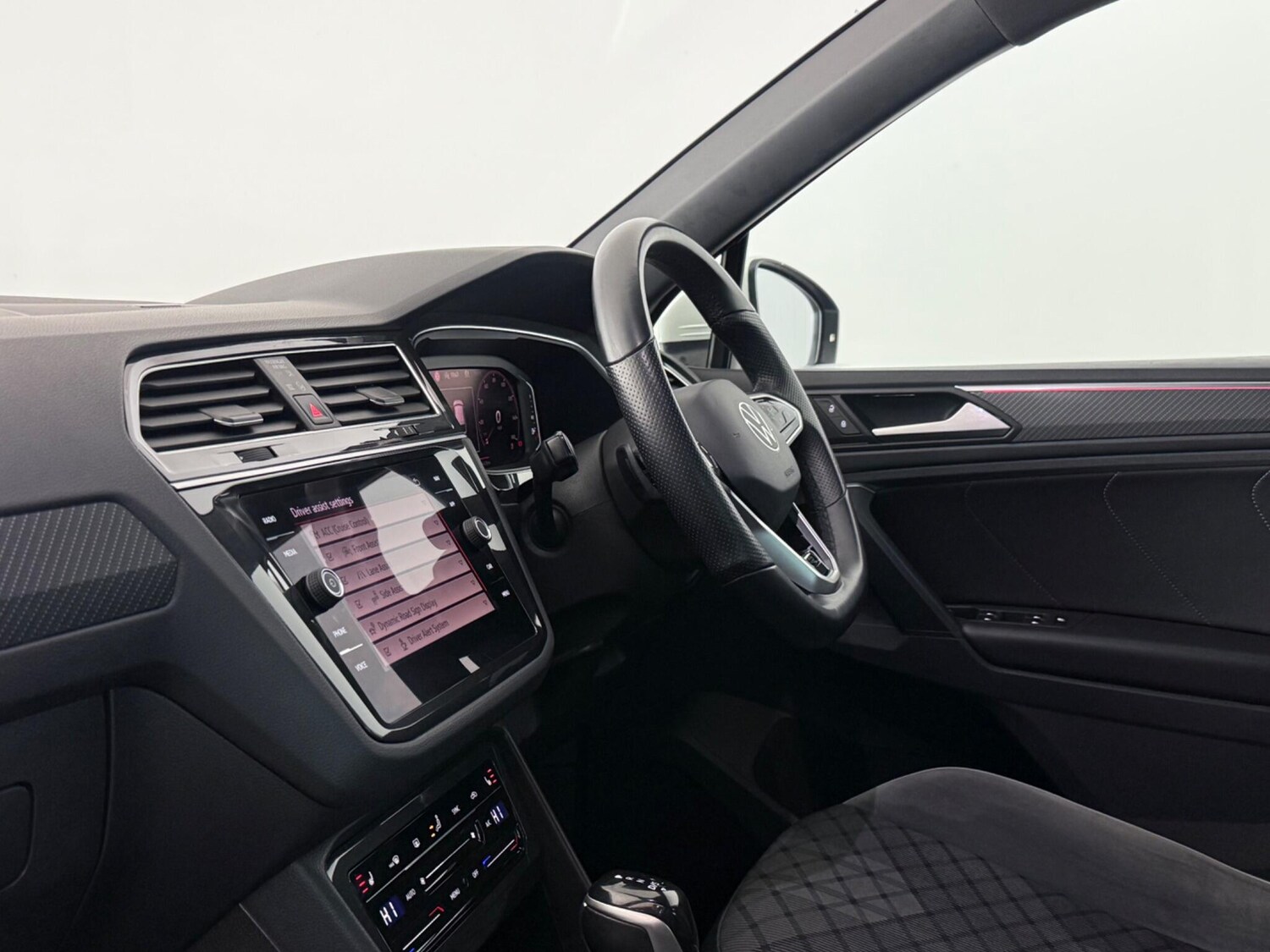 Used Volkswagen Tiguan 2021 for sale - 77511492: Photo 12