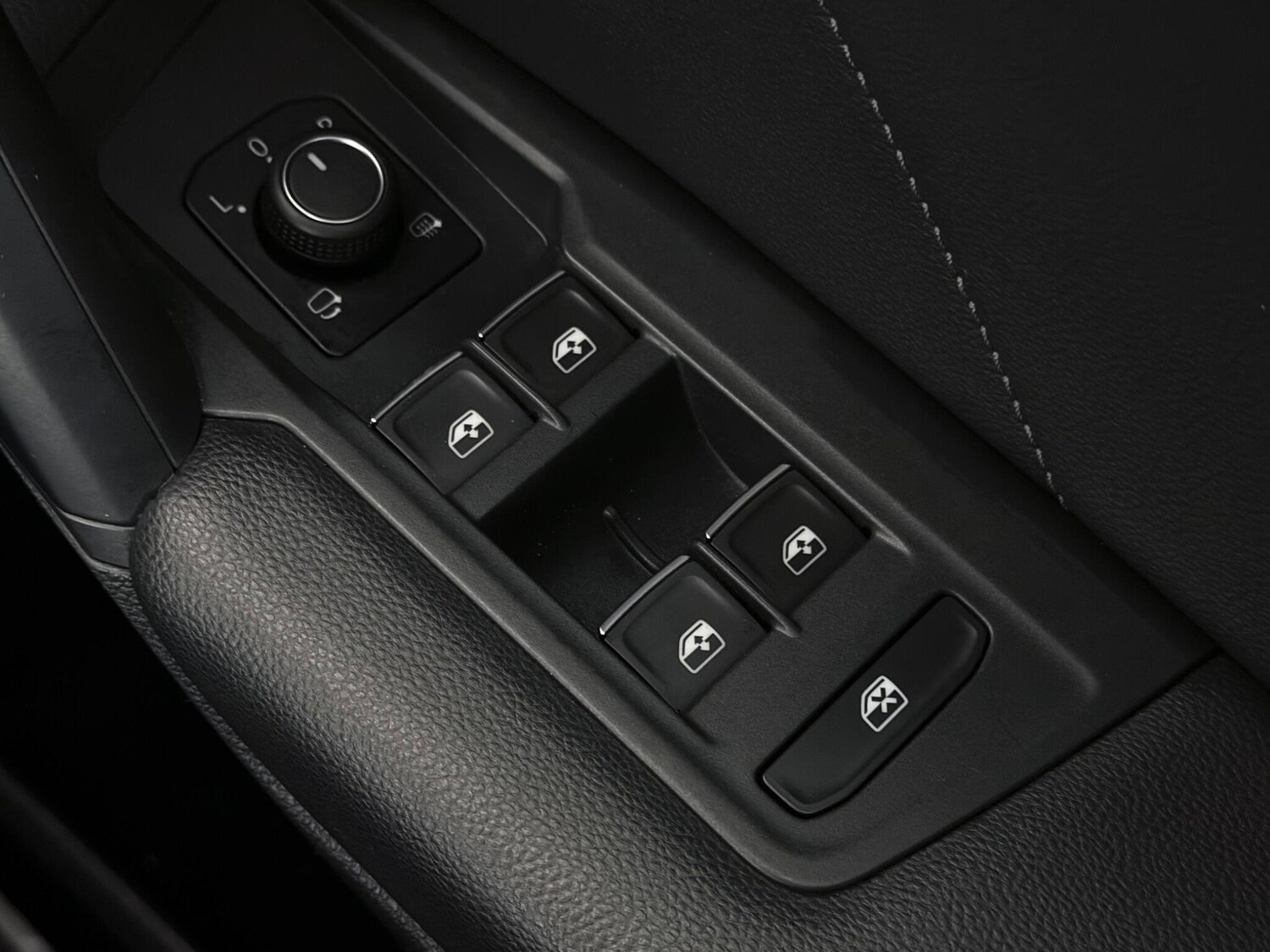 Used Volkswagen Tiguan 2021 for sale - 77511492: Photo 23