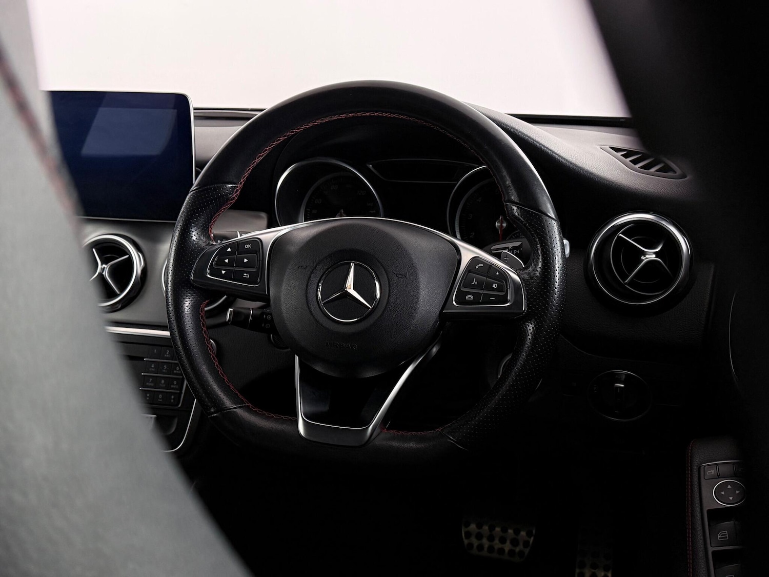 Used Mercedes-Benz GLA 2019 for sale - 77162865: Photo 18