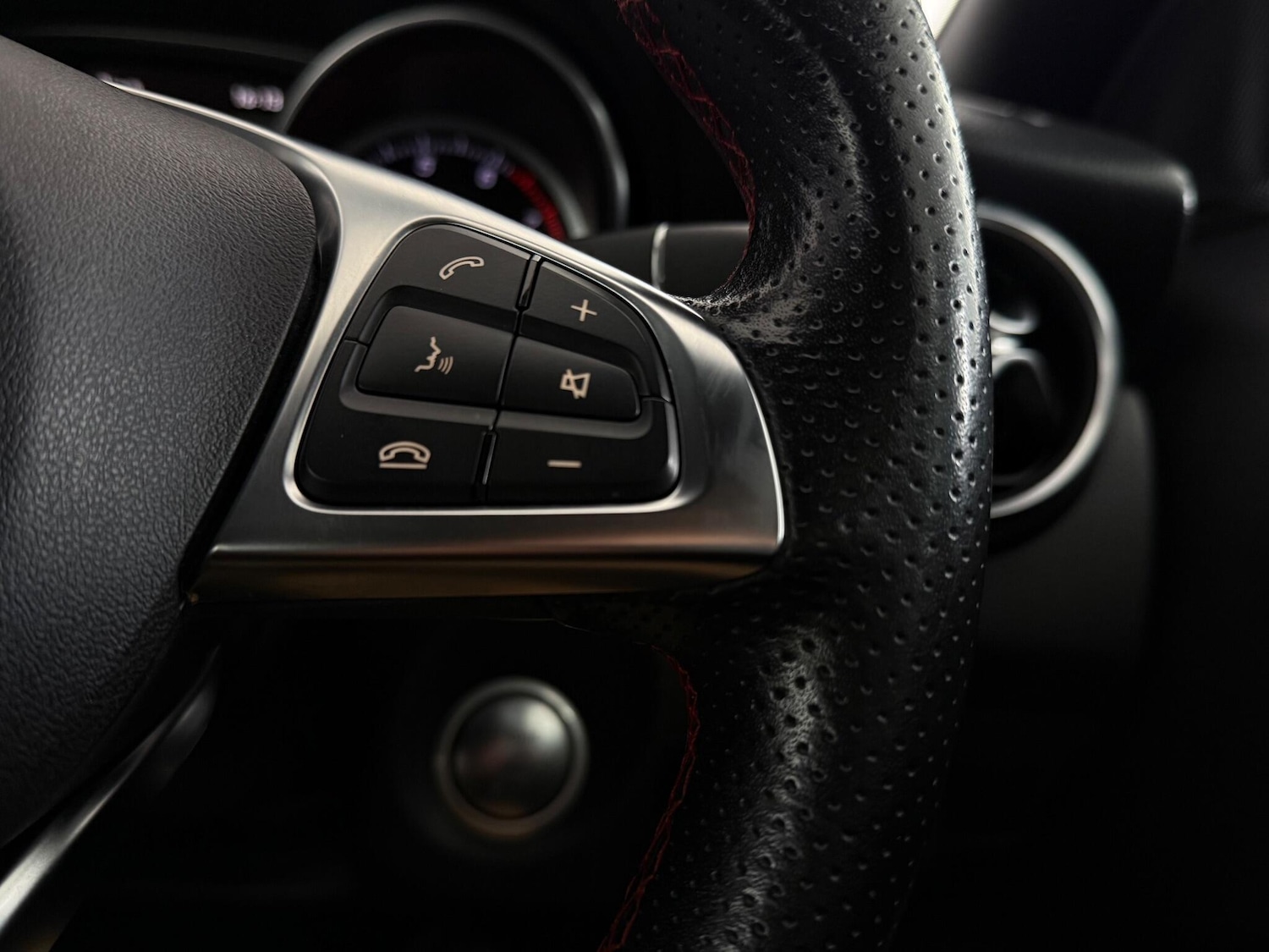 Used Mercedes-Benz GLA 2019 for sale - 77162865: Photo 23