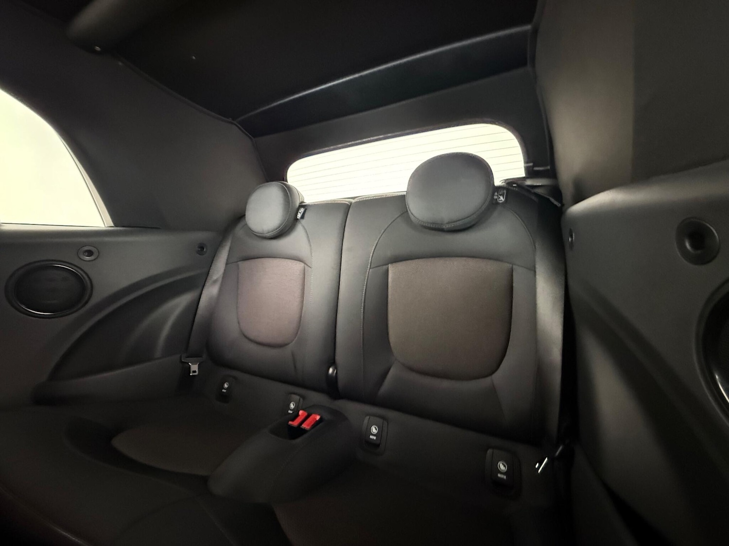 Used MINI Convertible 2020 for sale - 76865375: Photo 23