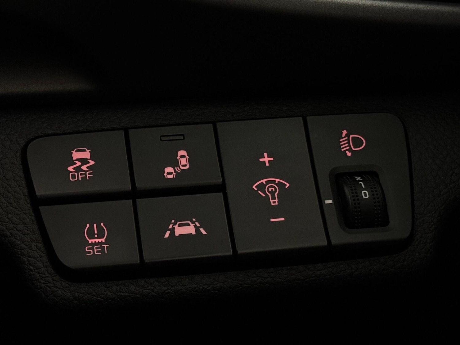 Used Kia Stonic 2019 for sale - 77591195: Photo 22