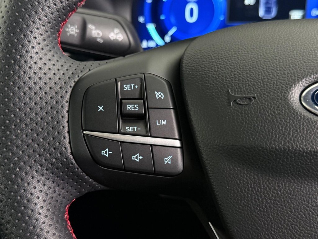 Used Ford Kuga 2023 for sale - 75943003: Photo 28