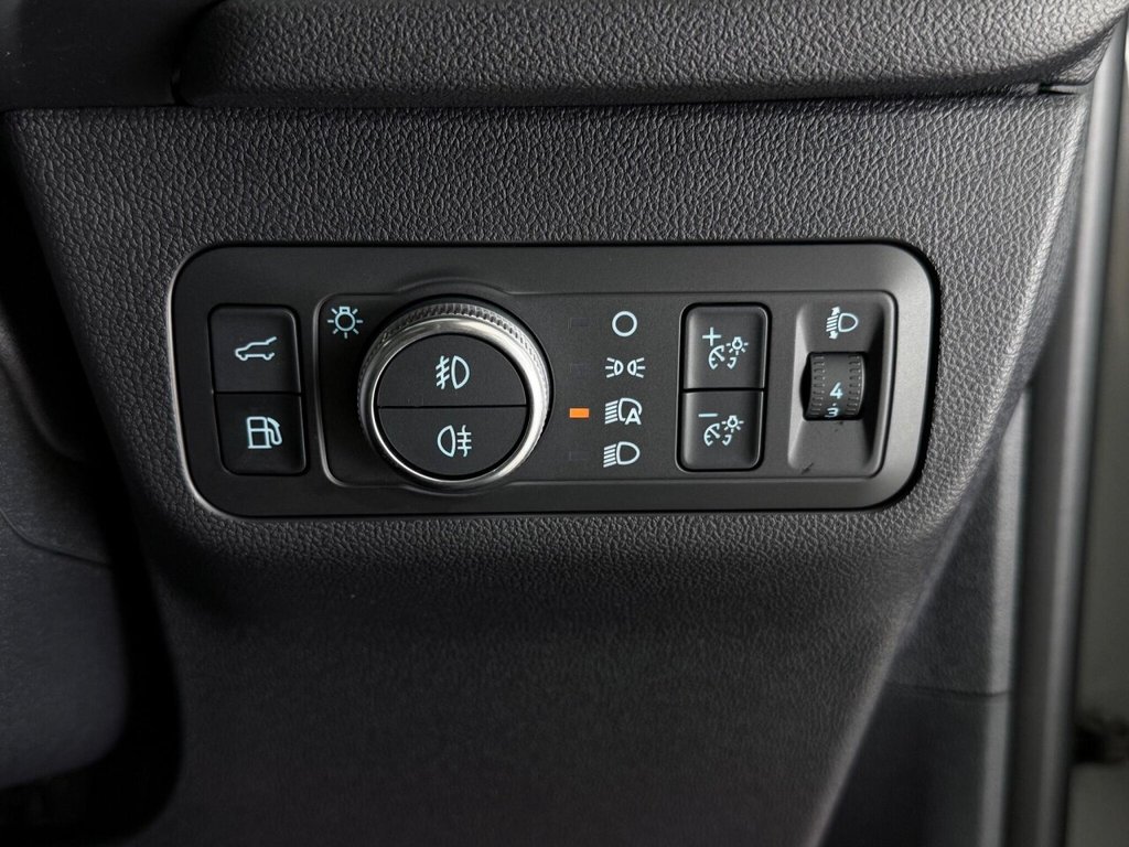 Used Ford Kuga 2023 for sale - 75943003: Photo 32