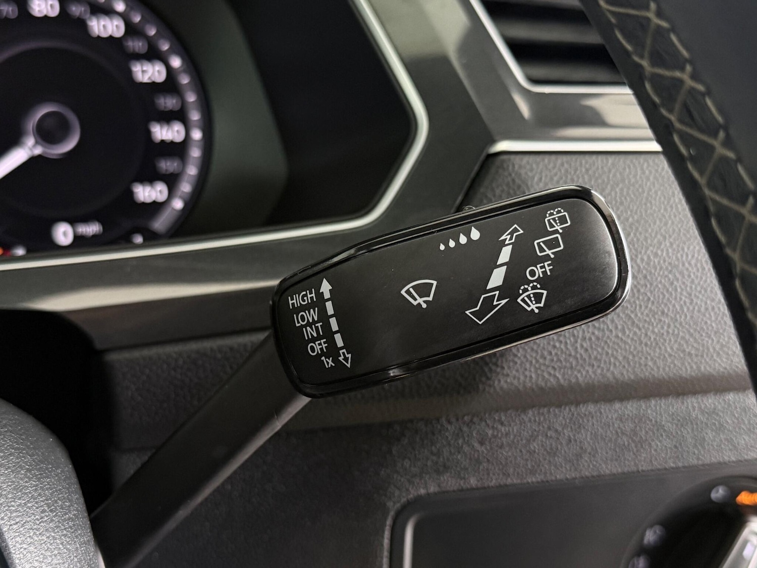 Used Volkswagen Tiguan 2018 for sale - 76468496: Photo 27