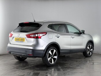 Used Nissan Qashqai 2016 for sale - 77754464: Photo