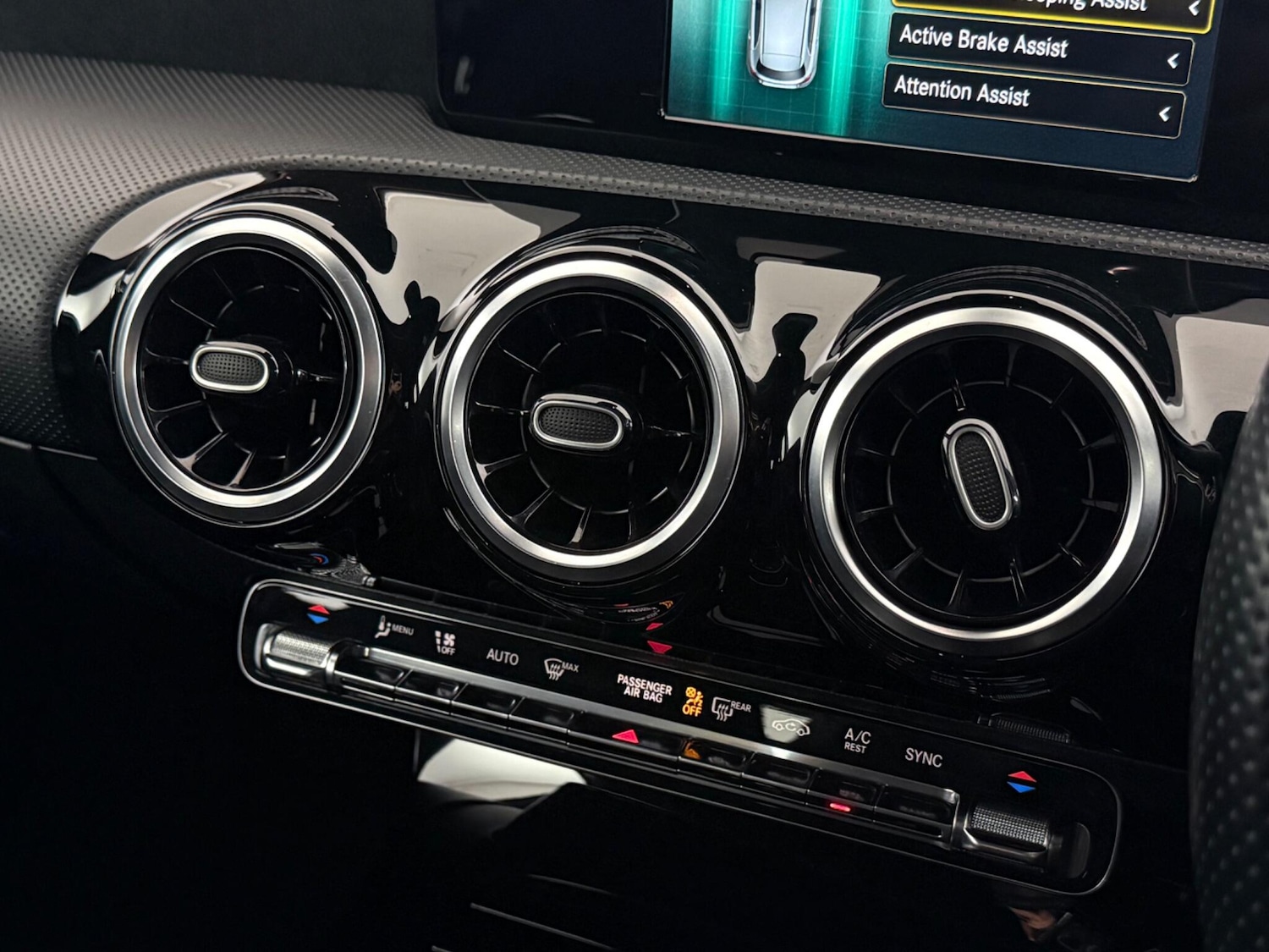 Used Mercedes-Benz A-Class 2019 for sale - 78020518: Photo 31