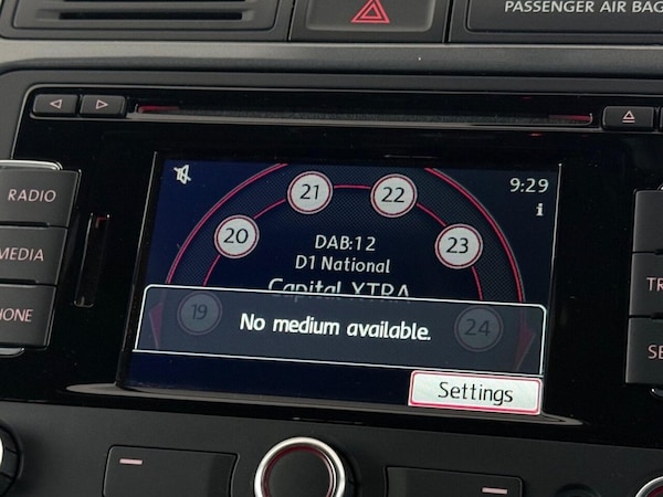 Used Volkswagen Tiguan 2015 for sale - 75688282: Photo 27