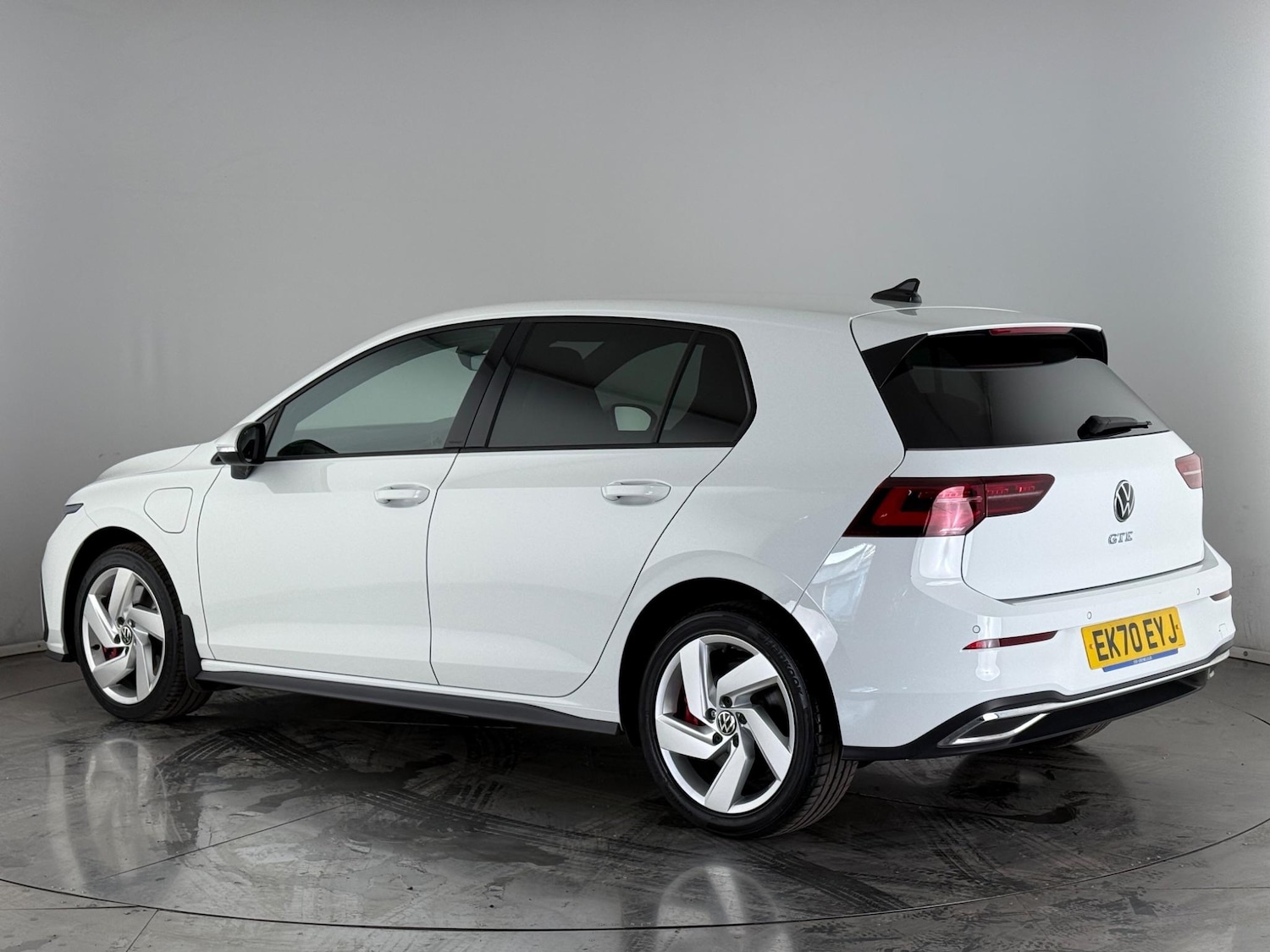 Used Volkswagen Golf 2020 for sale - 77181036: Photo 3