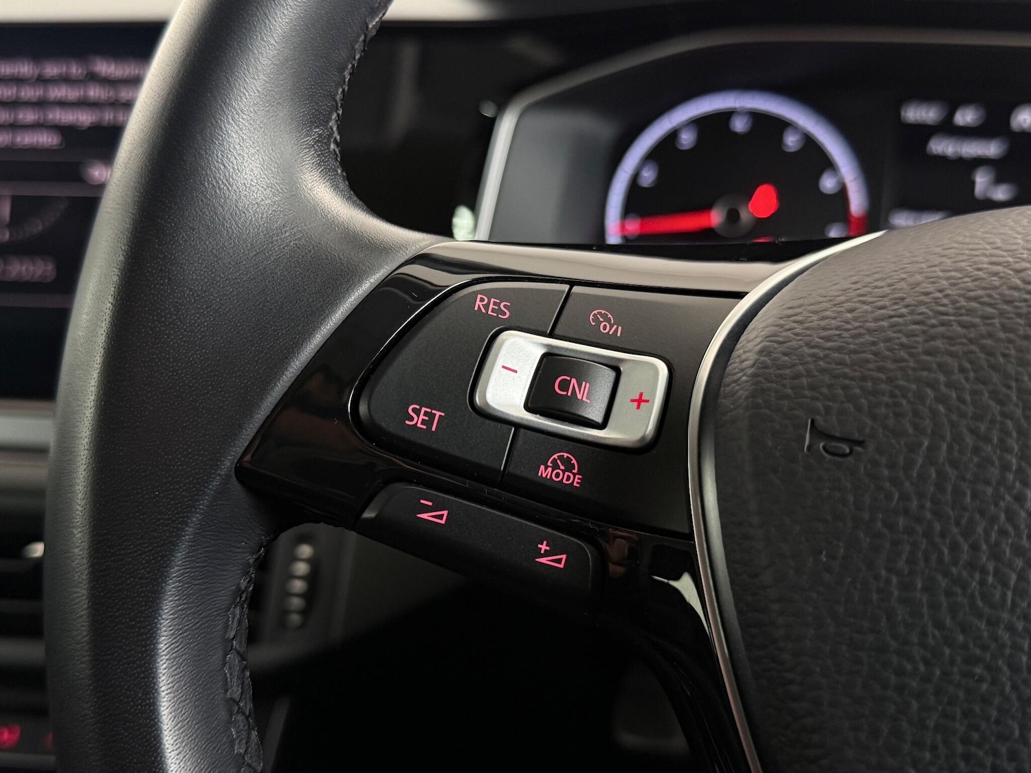 Used Volkswagen Polo 2021 for sale - 77246233: Photo 18