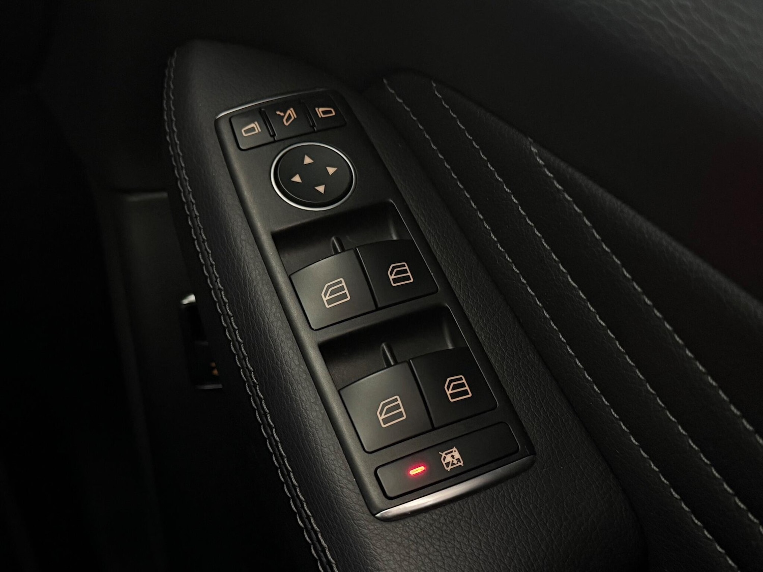 Used Mercedes-Benz GLE 2018 for sale - 77246437: Photo 18