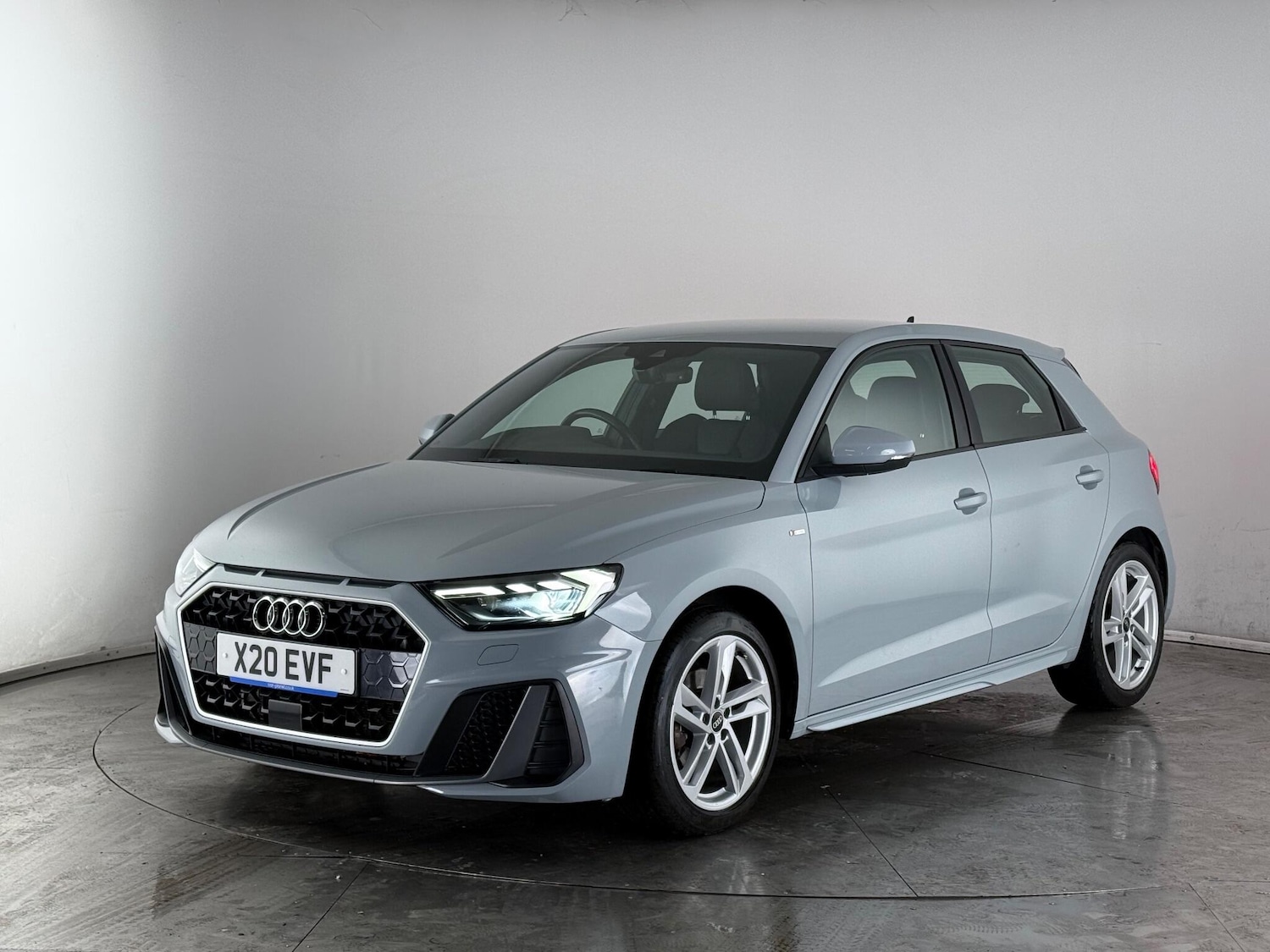 Used Audi A1 2021 for sale - 77181362: Photo 2