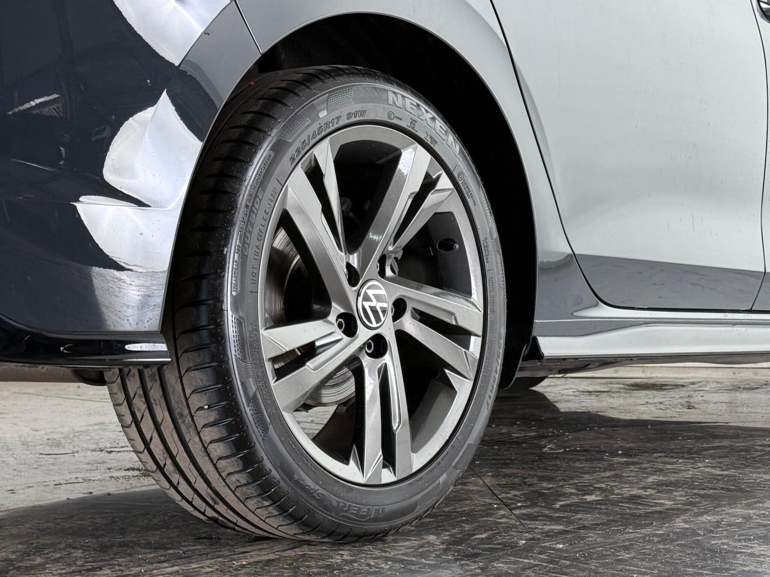 Used Volkswagen Golf 2023 for sale - 77181144: Photo 8