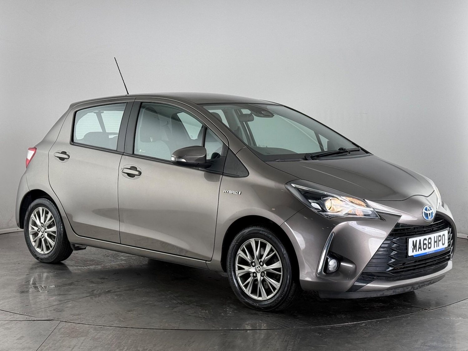 Used Toyota Yaris 2018 for sale - 76549894: Photo 1